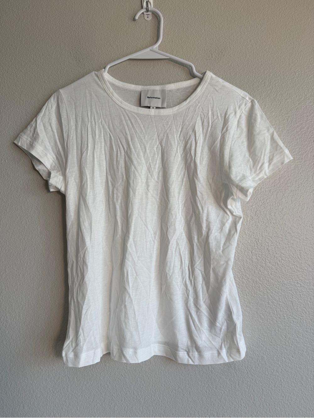 Reformation Basic Soft White Tee - M